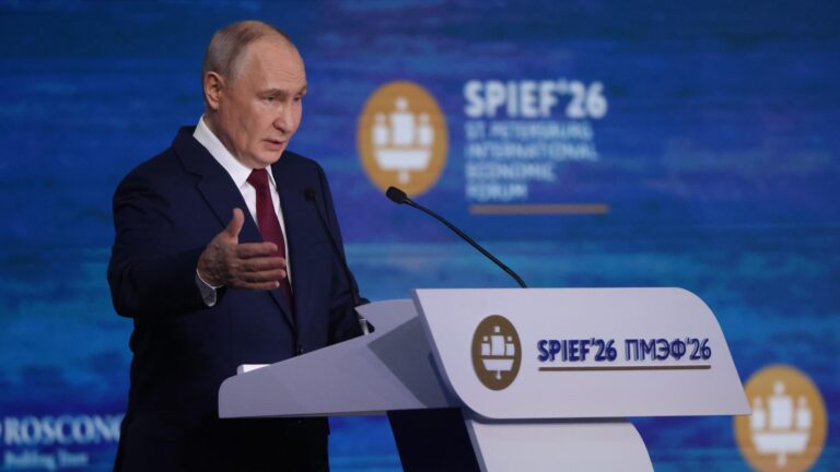 Why Putin Needs a Deal with Trump Now